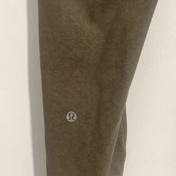 Lululemon Athletica Forest Green Leggings - Picture 3 of 3